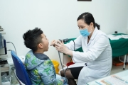 Rét đậm, rét hại, cẩn trọng biến chứng viêm phổi ở trẻ nhỏ